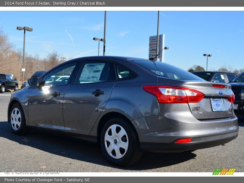 Sterling Gray / Charcoal Black 2014 Ford Focus S Sedan