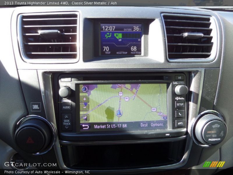 Classic Silver Metallic / Ash 2013 Toyota Highlander Limited 4WD