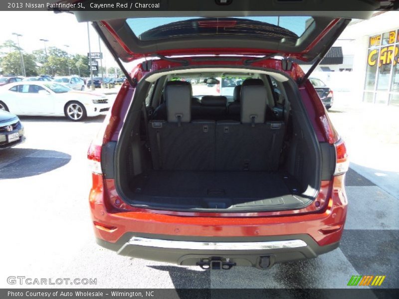 Cayenne Red / Charcoal 2013 Nissan Pathfinder SL