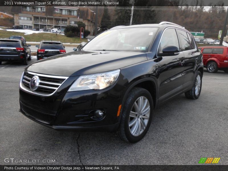 Deep Black Metallic / Charcoal 2011 Volkswagen Tiguan SE 4Motion