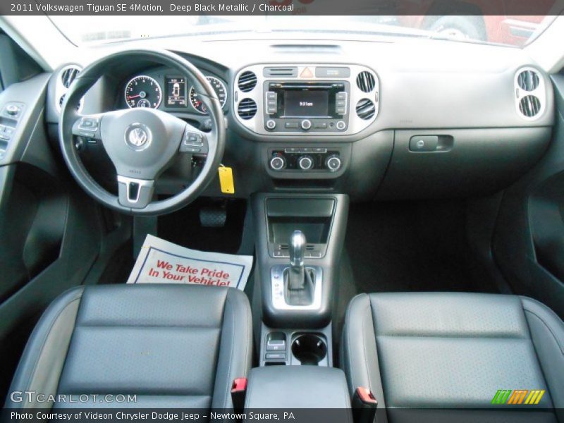 Deep Black Metallic / Charcoal 2011 Volkswagen Tiguan SE 4Motion