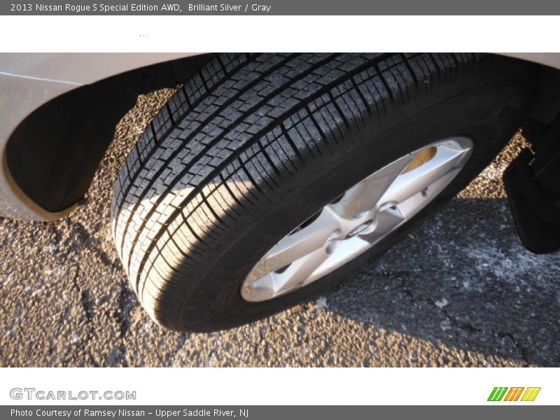 Brilliant Silver / Gray 2013 Nissan Rogue S Special Edition AWD