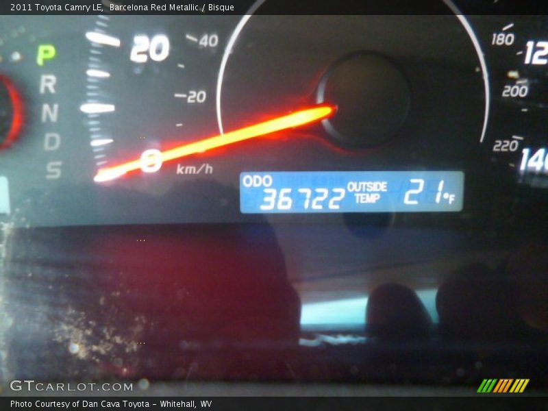 Barcelona Red Metallic / Bisque 2011 Toyota Camry LE