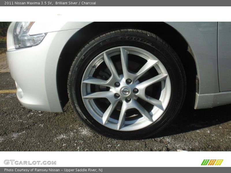 Brilliant Silver / Charcoal 2011 Nissan Maxima 3.5 SV