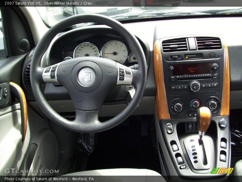 Silver Nickel Metallic / Gray 2007 Saturn VUE V6