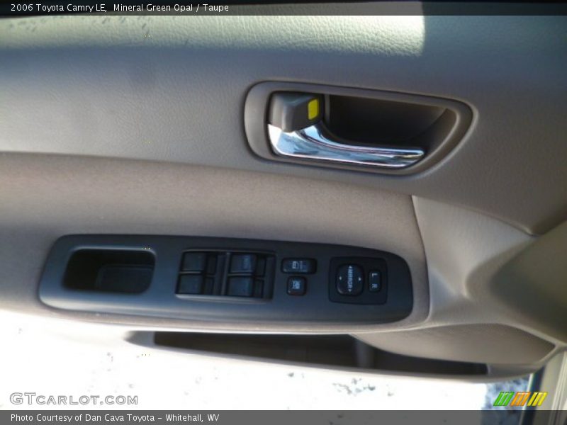 Mineral Green Opal / Taupe 2006 Toyota Camry LE