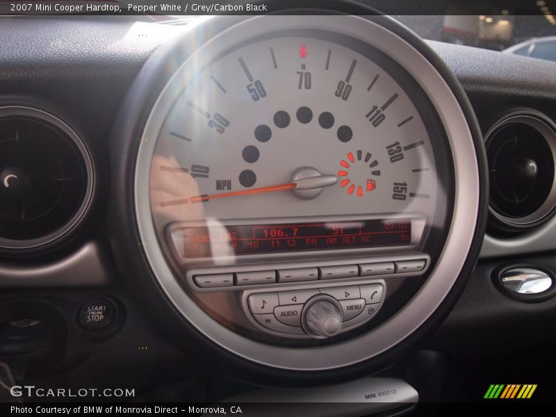 Pepper White / Grey/Carbon Black 2007 Mini Cooper Hardtop