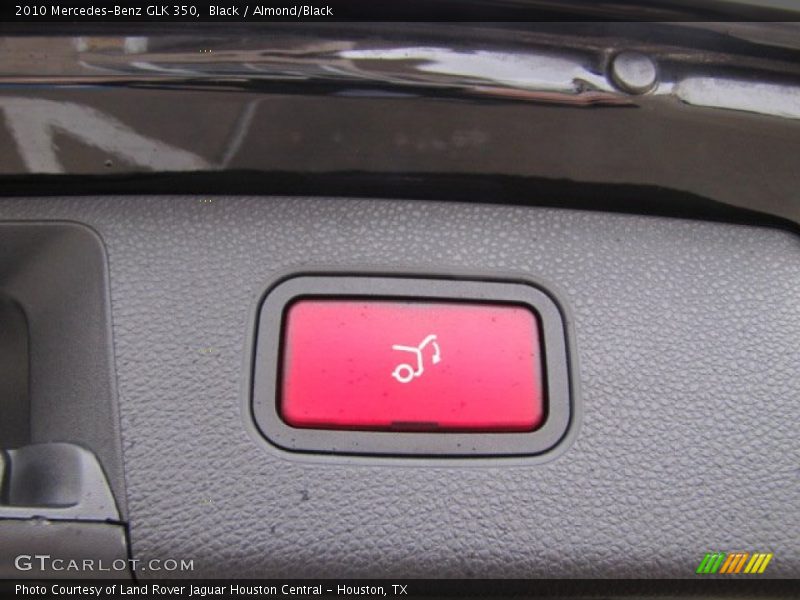 Black / Almond/Black 2010 Mercedes-Benz GLK 350
