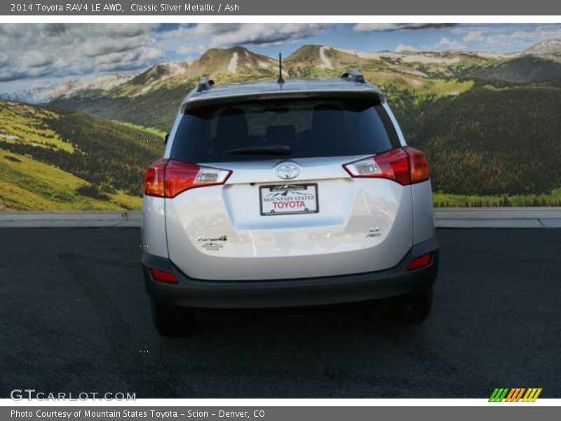 Classic Silver Metallic / Ash 2014 Toyota RAV4 LE AWD