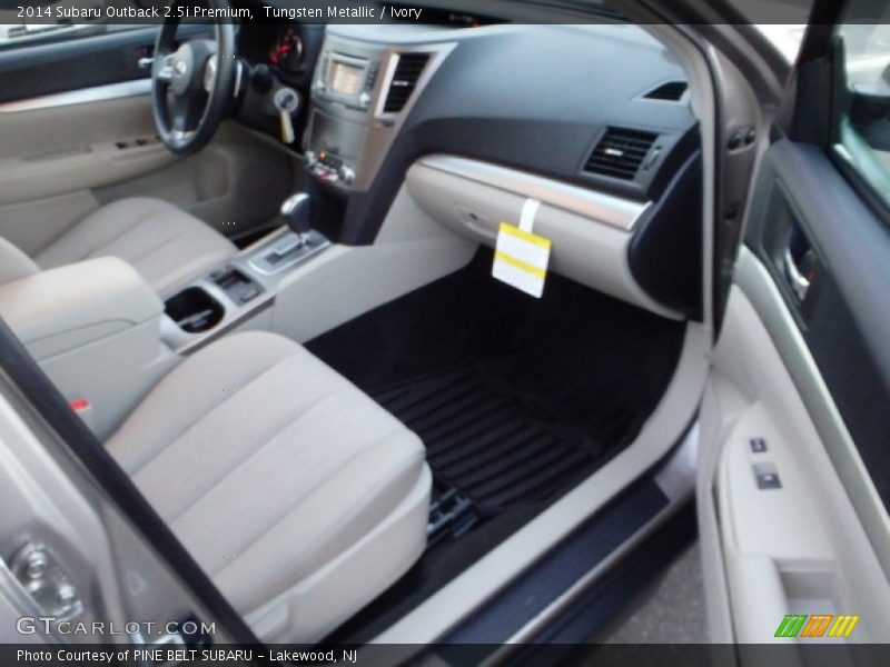 Tungsten Metallic / Ivory 2014 Subaru Outback 2.5i Premium