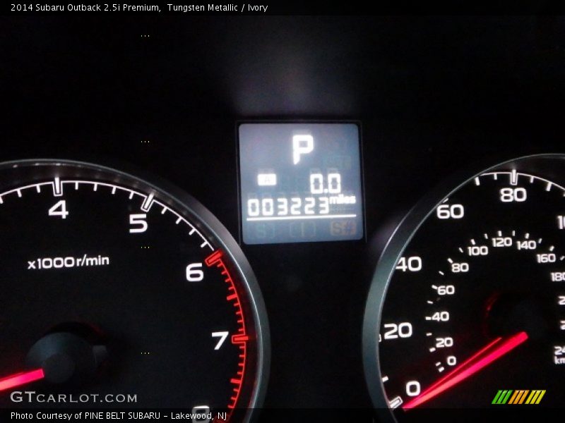 Tungsten Metallic / Ivory 2014 Subaru Outback 2.5i Premium