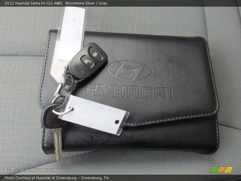 Moonstone Silver / Gray 2012 Hyundai Santa Fe GLS AWD