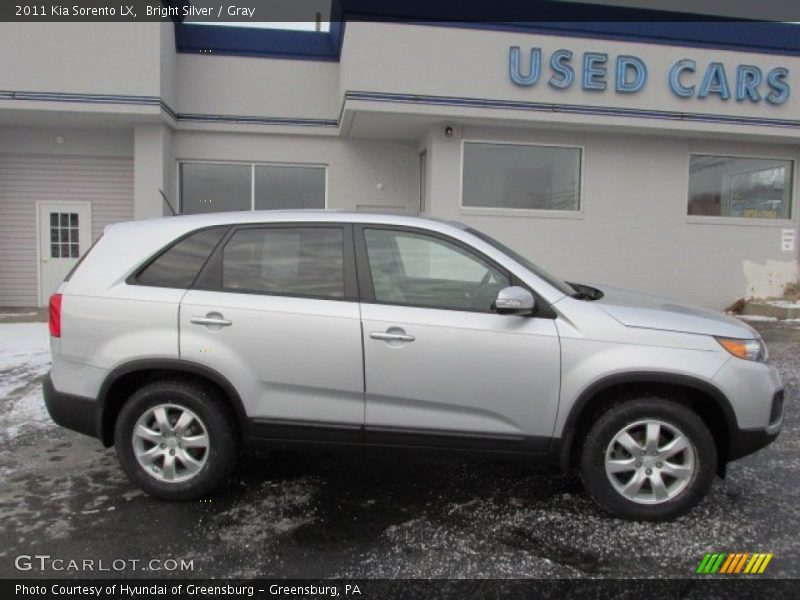 Bright Silver / Gray 2011 Kia Sorento LX