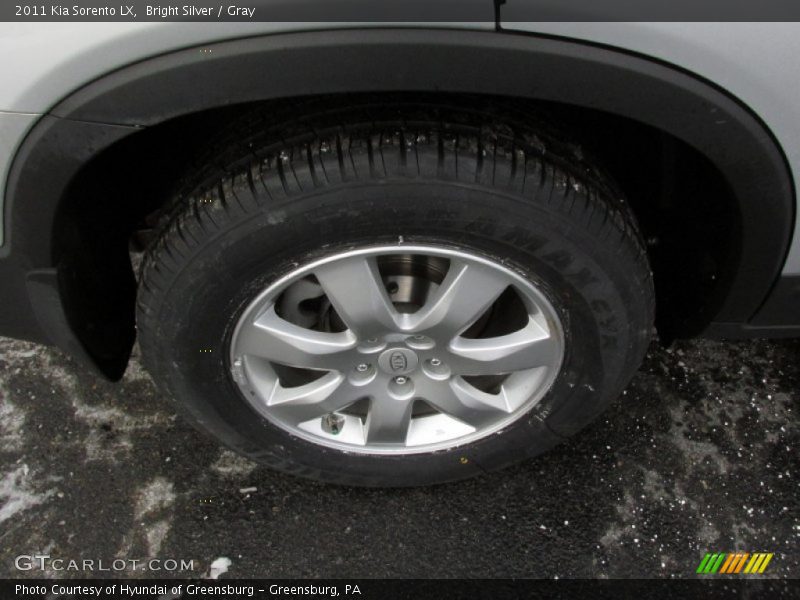 Bright Silver / Gray 2011 Kia Sorento LX