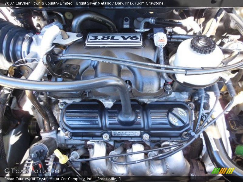 Bright Silver Metallic / Dark Khaki/Light Graystone 2007 Chrysler Town & Country Limited