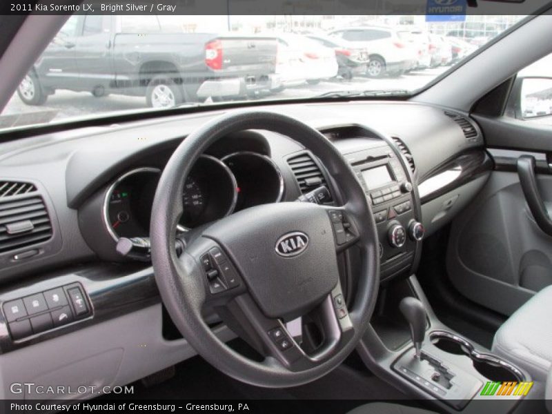 Bright Silver / Gray 2011 Kia Sorento LX