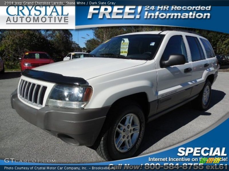 Stone White / Dark Slate Gray 2004 Jeep Grand Cherokee Laredo