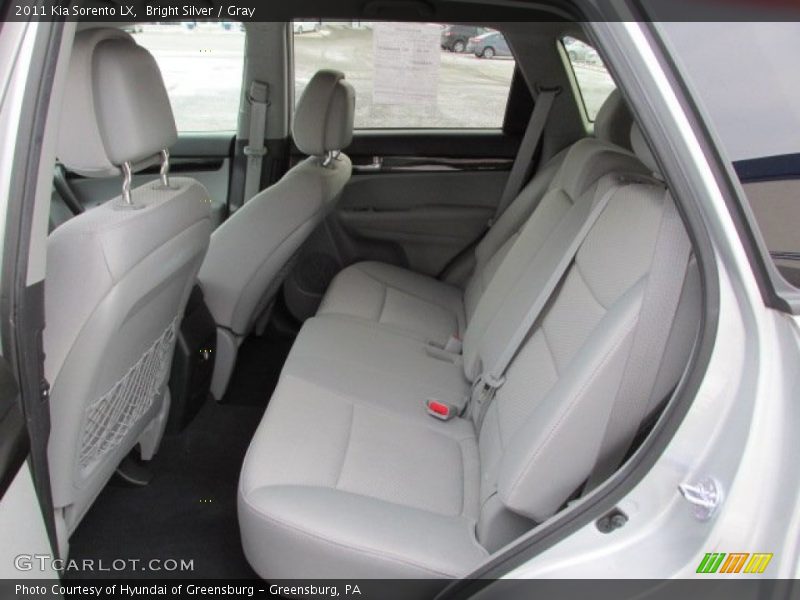 Bright Silver / Gray 2011 Kia Sorento LX
