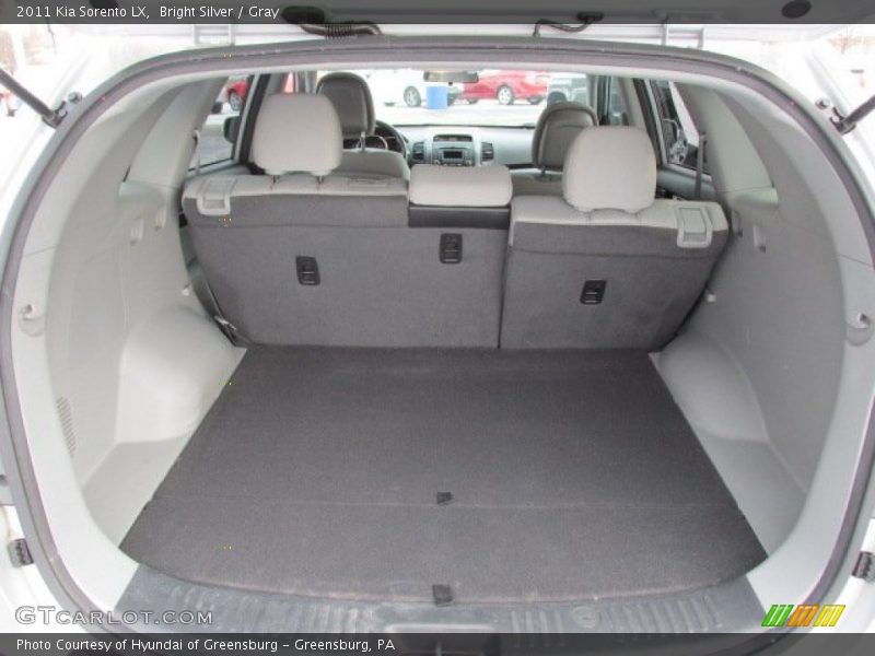 Bright Silver / Gray 2011 Kia Sorento LX