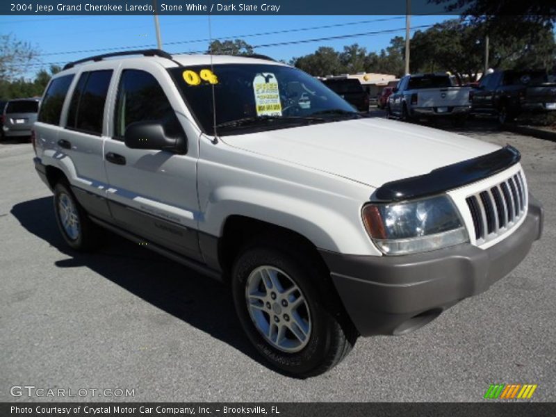 Stone White / Dark Slate Gray 2004 Jeep Grand Cherokee Laredo