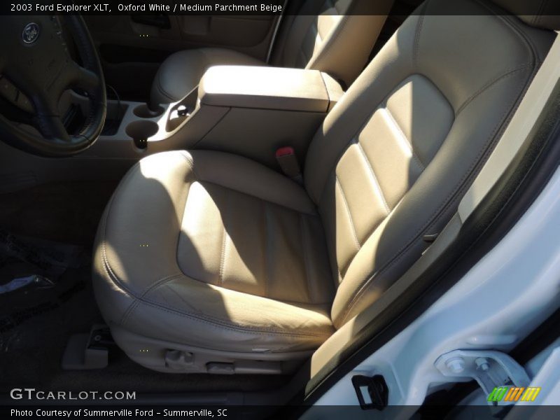 Oxford White / Medium Parchment Beige 2003 Ford Explorer XLT