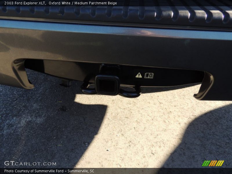 Oxford White / Medium Parchment Beige 2003 Ford Explorer XLT