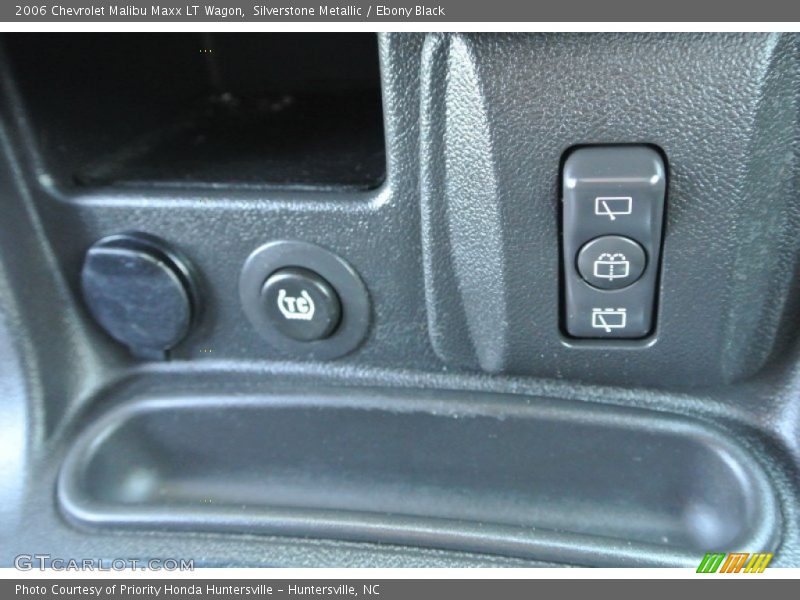 Silverstone Metallic / Ebony Black 2006 Chevrolet Malibu Maxx LT Wagon