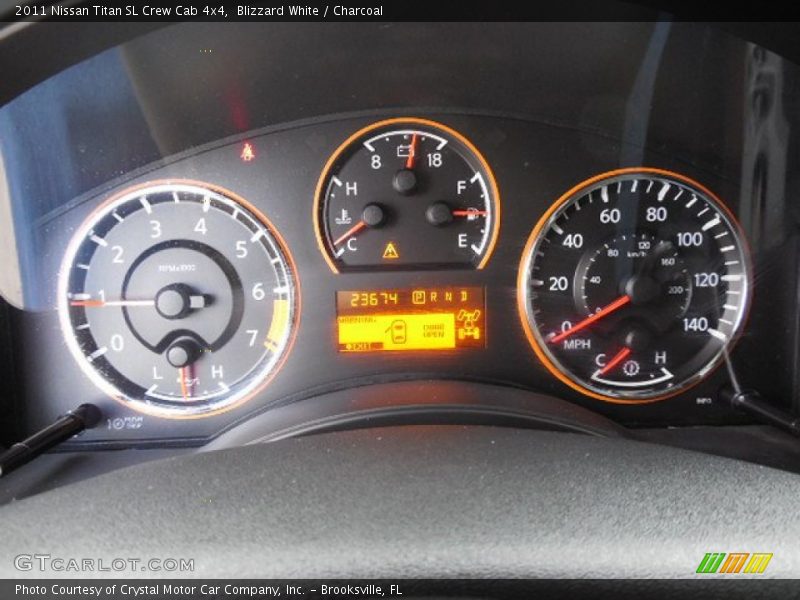  2011 Titan SL Crew Cab 4x4 SL Crew Cab 4x4 Gauges