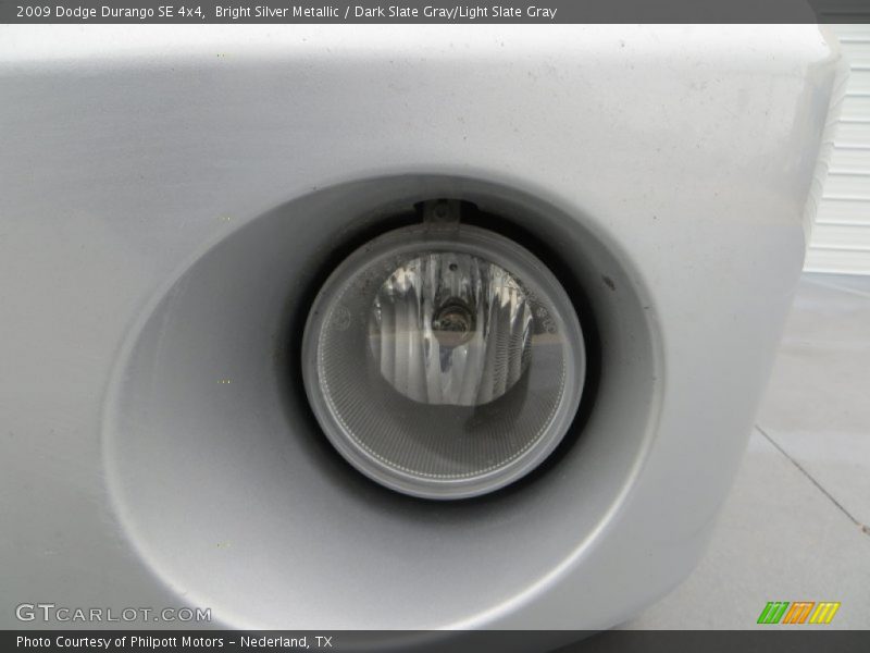 Bright Silver Metallic / Dark Slate Gray/Light Slate Gray 2009 Dodge Durango SE 4x4
