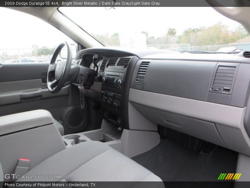 Dashboard of 2009 Durango SE 4x4