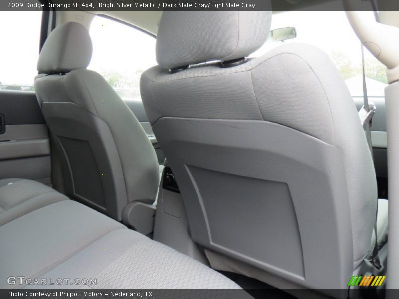 Bright Silver Metallic / Dark Slate Gray/Light Slate Gray 2009 Dodge Durango SE 4x4