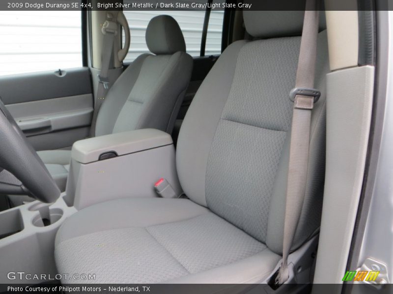 Front Seat of 2009 Durango SE 4x4