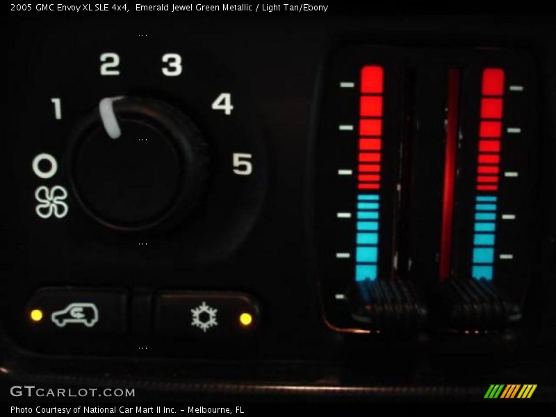 Emerald Jewel Green Metallic / Light Tan/Ebony 2005 GMC Envoy XL SLE 4x4