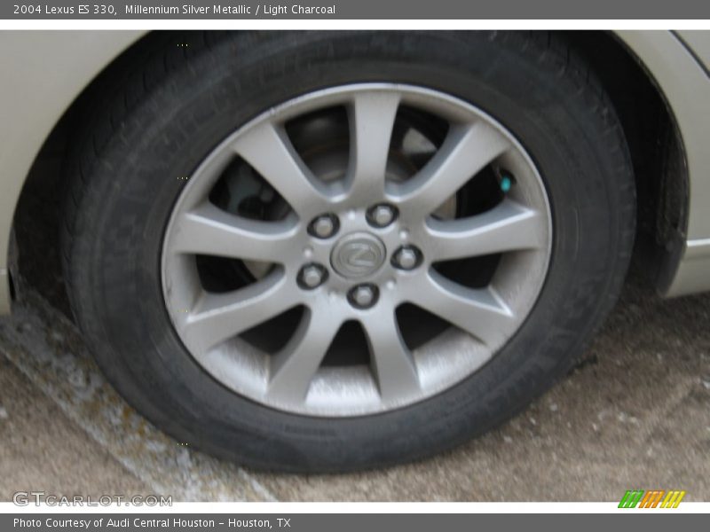 Millennium Silver Metallic / Light Charcoal 2004 Lexus ES 330