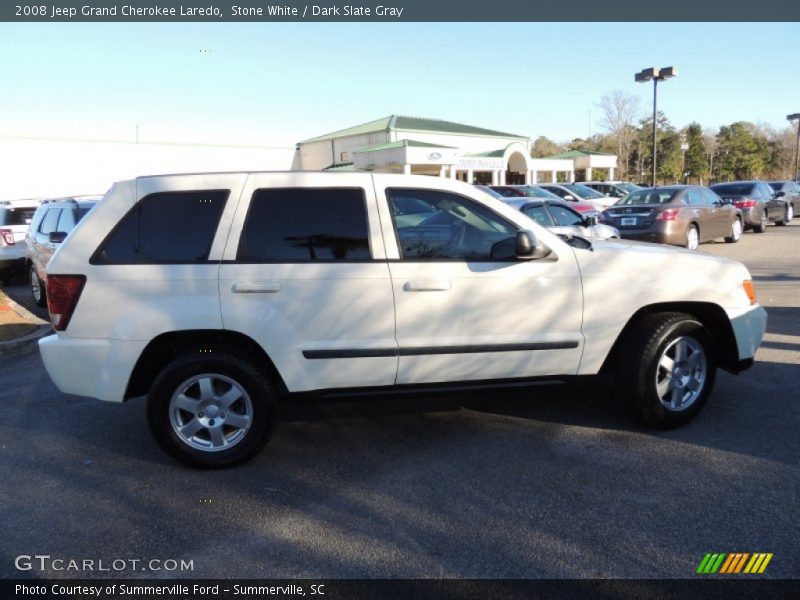 Stone White / Dark Slate Gray 2008 Jeep Grand Cherokee Laredo