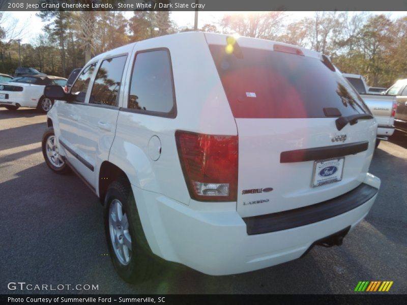 Stone White / Dark Slate Gray 2008 Jeep Grand Cherokee Laredo