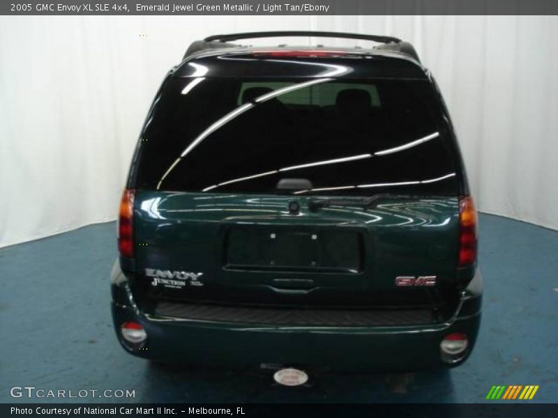 Emerald Jewel Green Metallic / Light Tan/Ebony 2005 GMC Envoy XL SLE 4x4