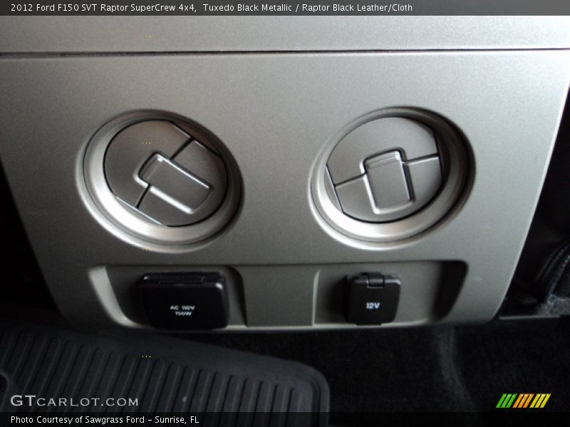 Tuxedo Black Metallic / Raptor Black Leather/Cloth 2012 Ford F150 SVT Raptor SuperCrew 4x4