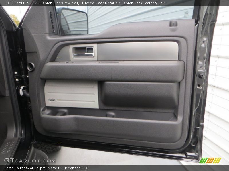 Tuxedo Black Metallic / Raptor Black Leather/Cloth 2013 Ford F150 SVT Raptor SuperCrew 4x4