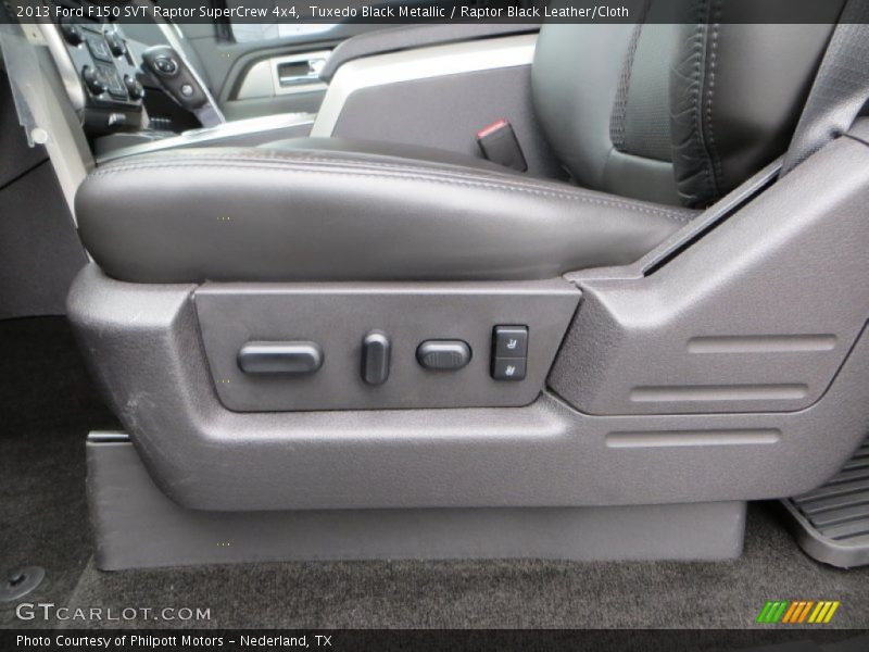 Tuxedo Black Metallic / Raptor Black Leather/Cloth 2013 Ford F150 SVT Raptor SuperCrew 4x4