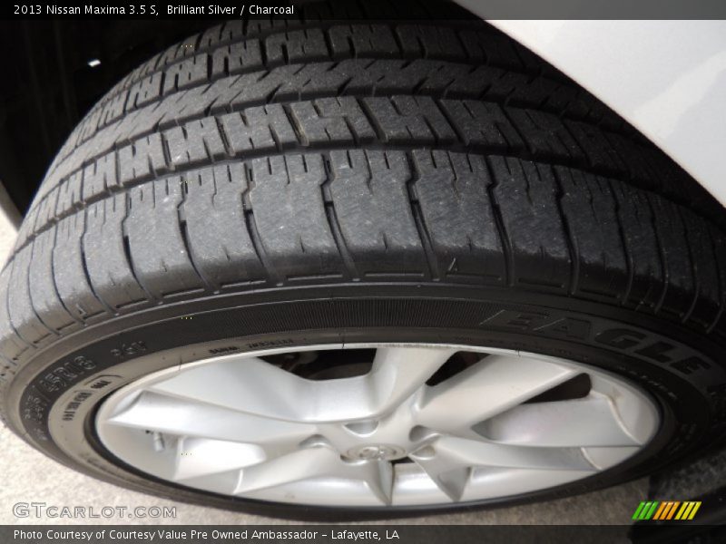 Brilliant Silver / Charcoal 2013 Nissan Maxima 3.5 S