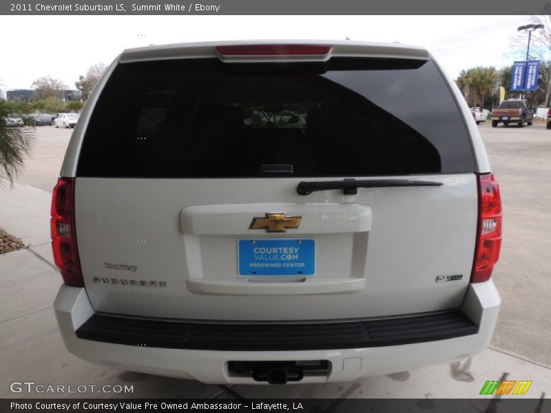 Summit White / Ebony 2011 Chevrolet Suburban LS