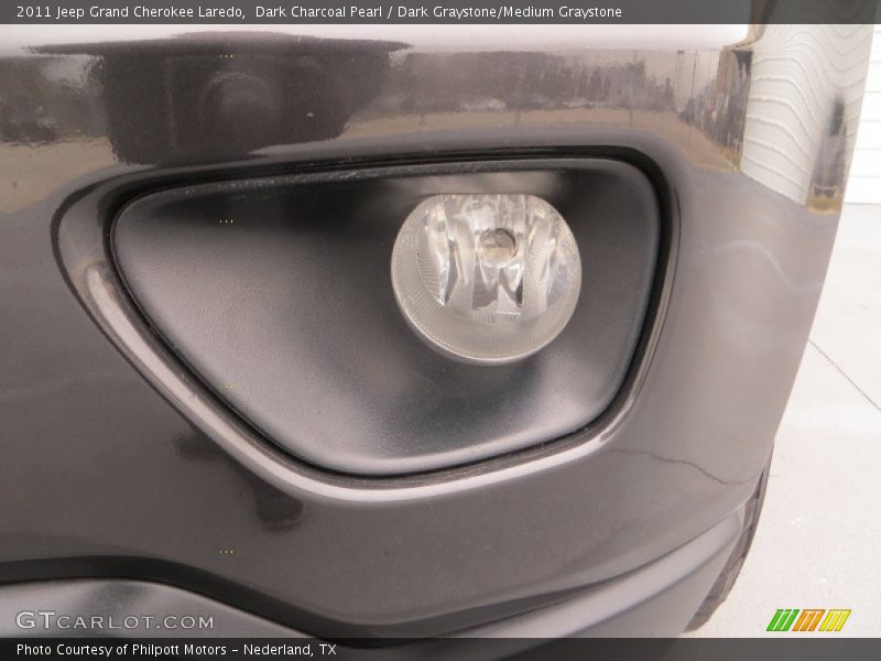 Dark Charcoal Pearl / Dark Graystone/Medium Graystone 2011 Jeep Grand Cherokee Laredo