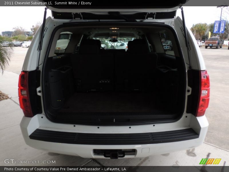 Summit White / Ebony 2011 Chevrolet Suburban LS