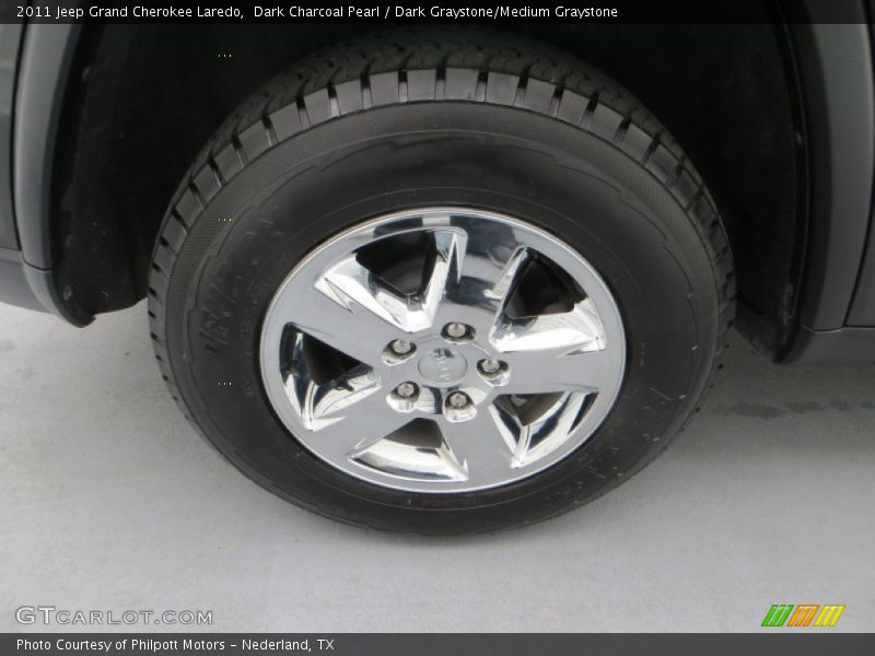 Dark Charcoal Pearl / Dark Graystone/Medium Graystone 2011 Jeep Grand Cherokee Laredo