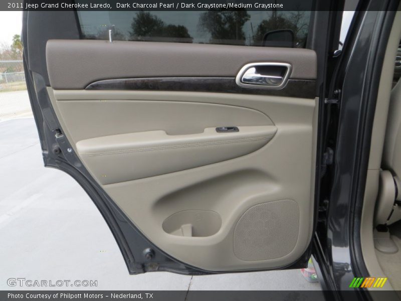 Dark Charcoal Pearl / Dark Graystone/Medium Graystone 2011 Jeep Grand Cherokee Laredo