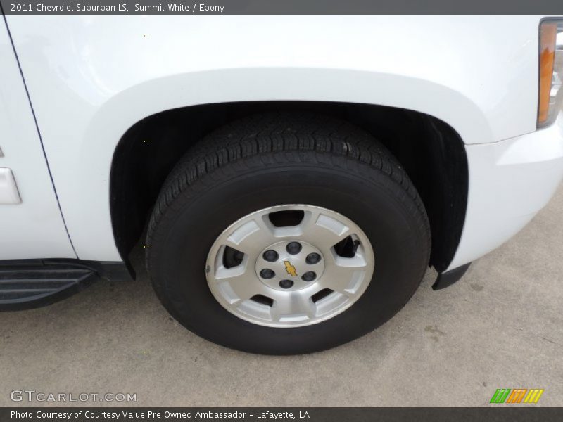 Summit White / Ebony 2011 Chevrolet Suburban LS