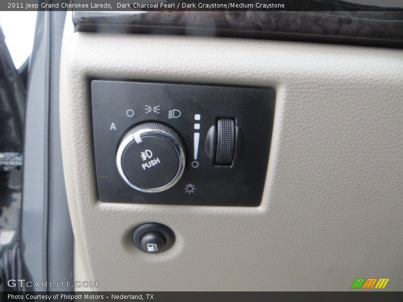 Dark Charcoal Pearl / Dark Graystone/Medium Graystone 2011 Jeep Grand Cherokee Laredo
