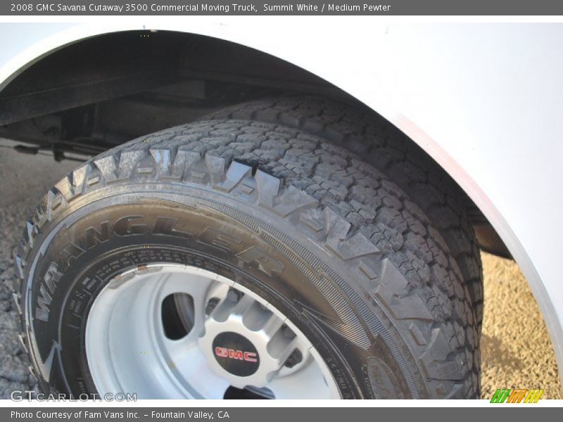 Summit White / Medium Pewter 2008 GMC Savana Cutaway 3500 Commercial Moving Truck