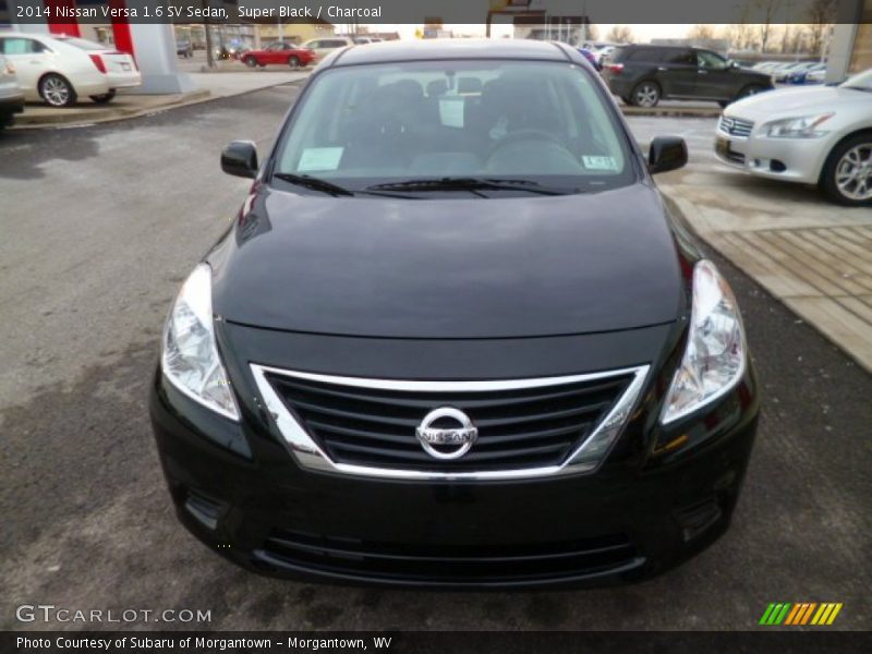 Super Black / Charcoal 2014 Nissan Versa 1.6 SV Sedan